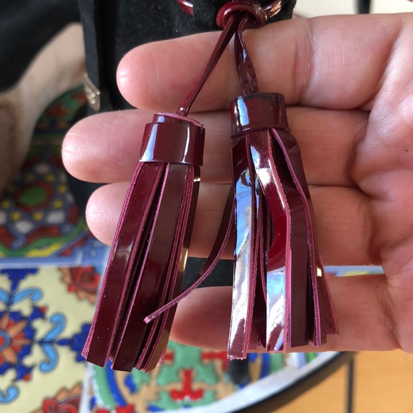 Kate Spade black ankle booties 7, burgundy trim - Picture 7 of 7